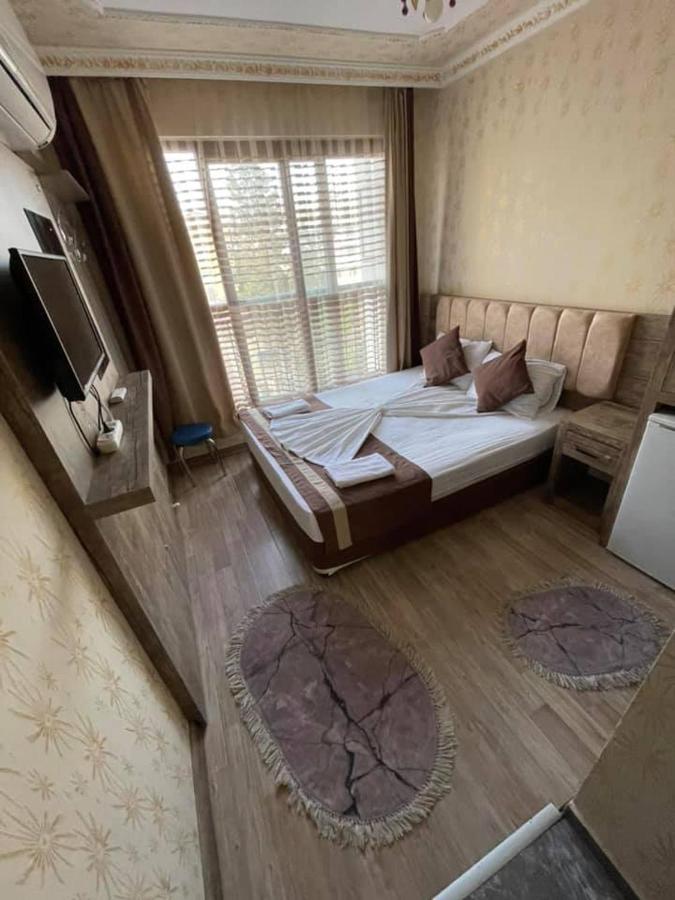 özgür Antalya