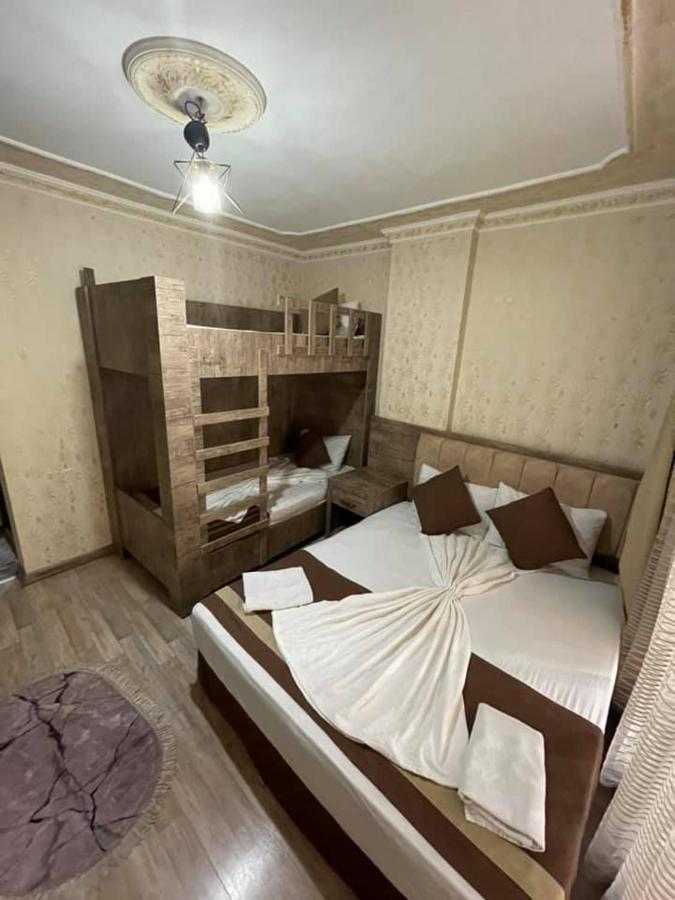 özgür Otel 3*