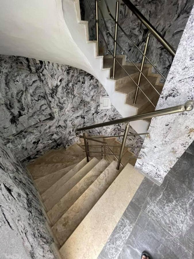 Otel özgür 3*