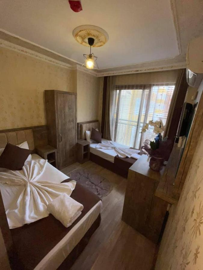 Hotel özgür